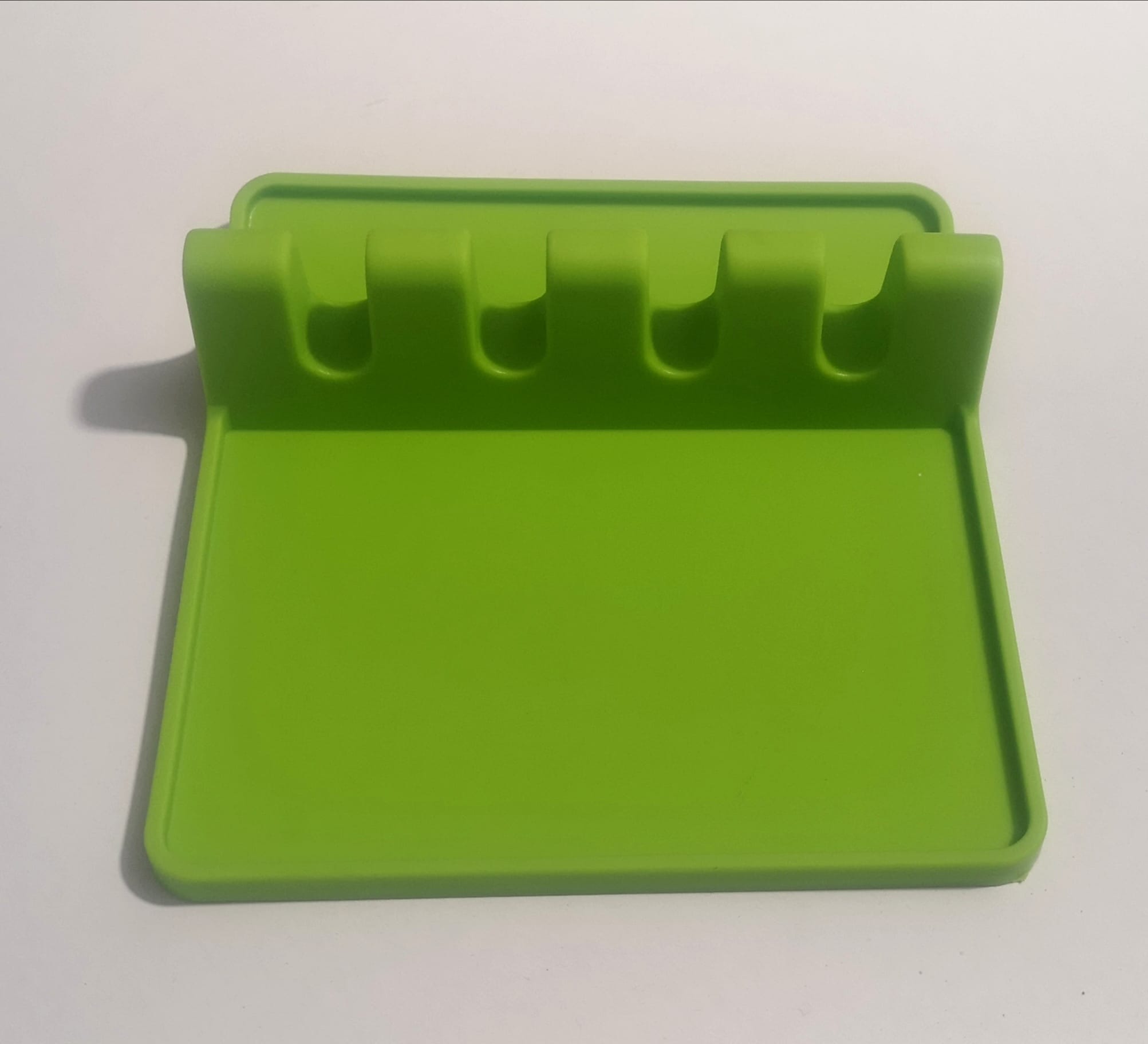 WhatsApp Image 2023-06-29 at 06.54.01 Stand Silicon Pentru 4 Briciuri Verde - imagine 1